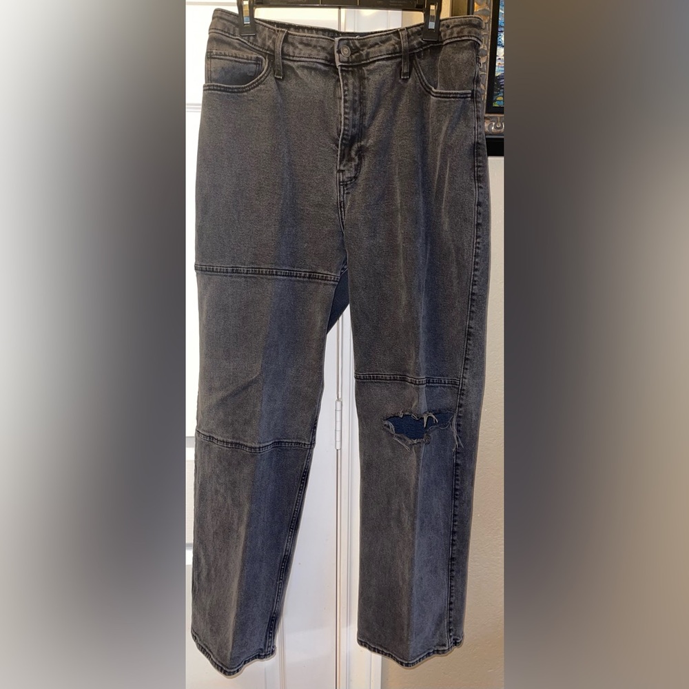 Hollister Women’s Ultra High Rise Dad Jean